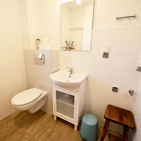 木屋 Skalny Domek 波罗宁